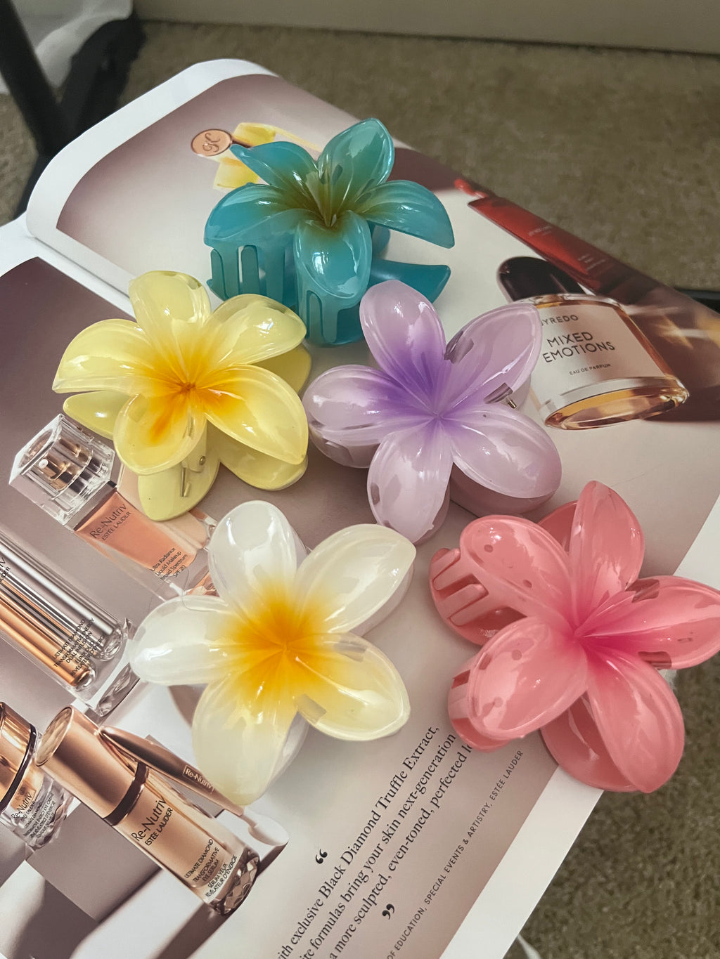 Cute Colorful Flower Shaped Hair Claws,